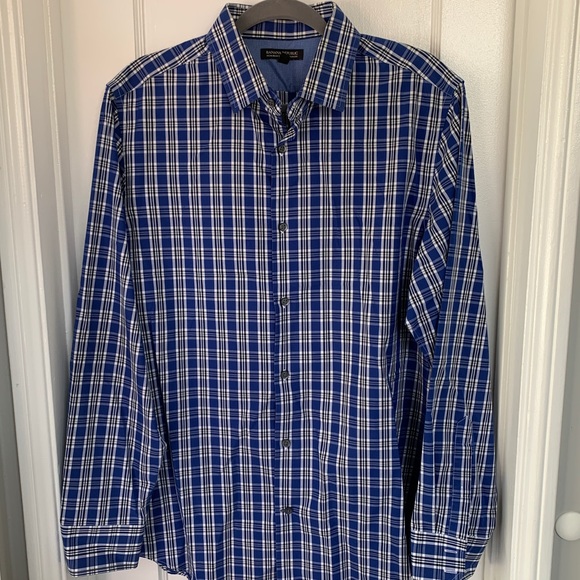 Banana Republic Other - SALE!! 🎉 Banana Republic Non Iron Slim Fit Large
